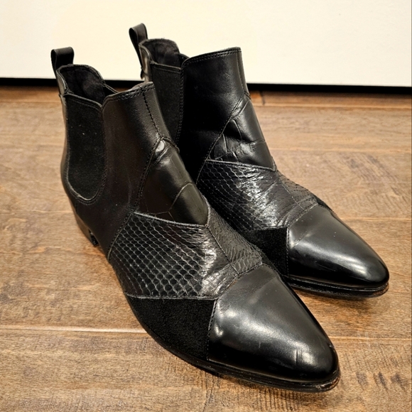 Coach Suffolk Patchwork Black Leather Women's Ankle Bootie sz 8m - Picture 4 of 11